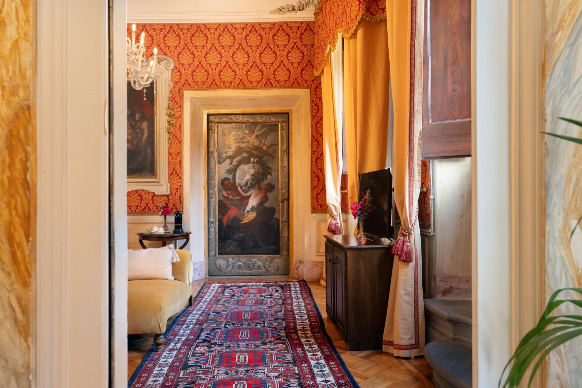 Piazza Pitti Palace - Residenza D'Epoca Bed & Breakfast Florence Exterior photo