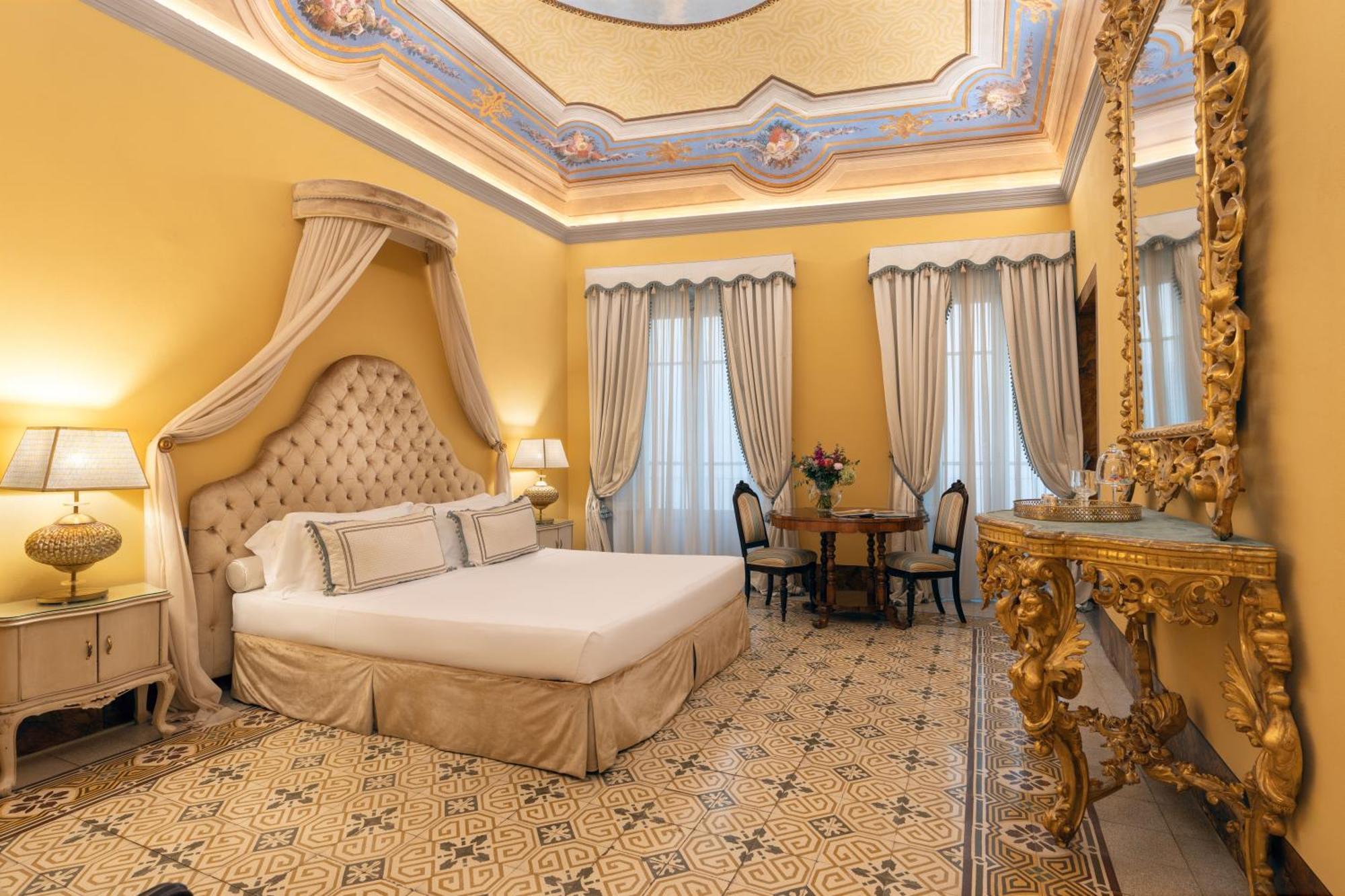 Piazza Pitti Palace - Residenza D'Epoca Bed & Breakfast Florence Exterior photo