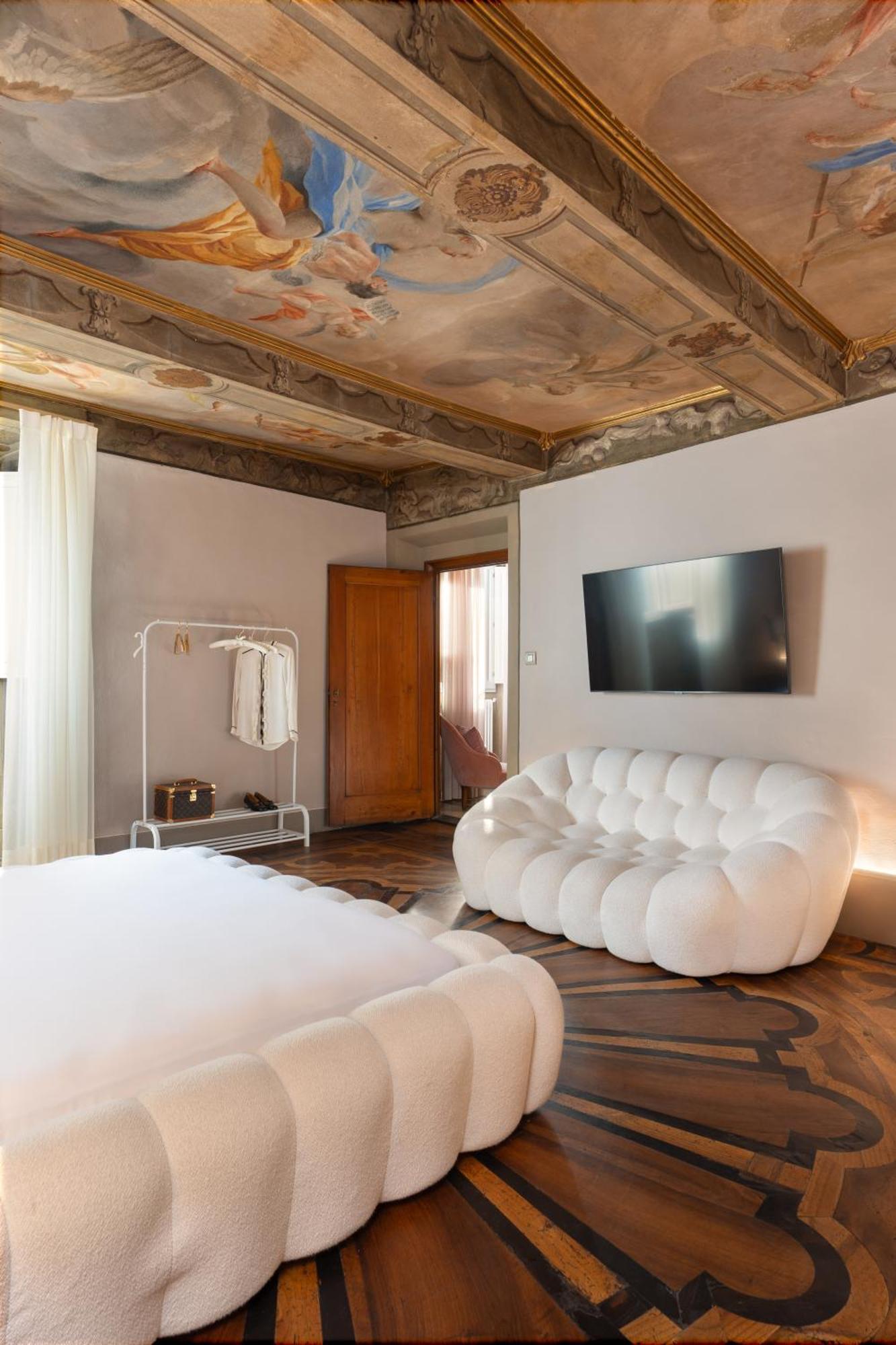 Piazza Pitti Palace - Residenza D'Epoca Bed & Breakfast Florence Exterior photo